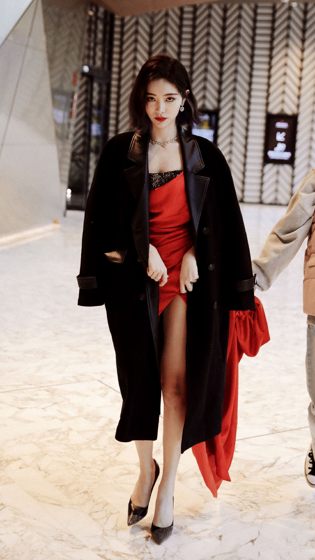 摩羯座适合结婚不适合谈恋爱,摩羯座婚姻必备暖男吗