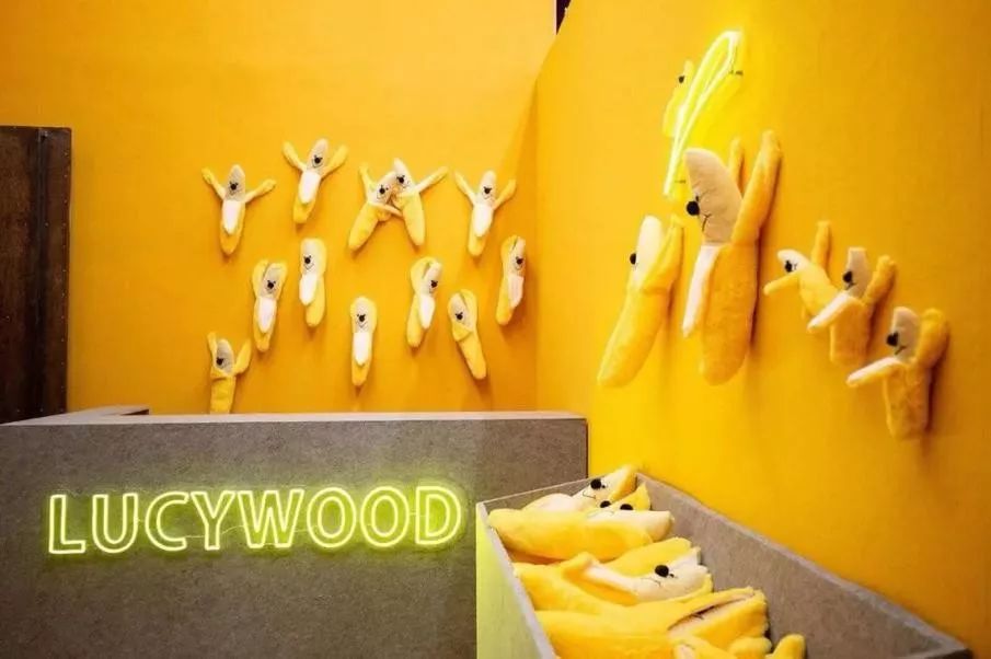 国外全是假货的超市,英国妹子上海