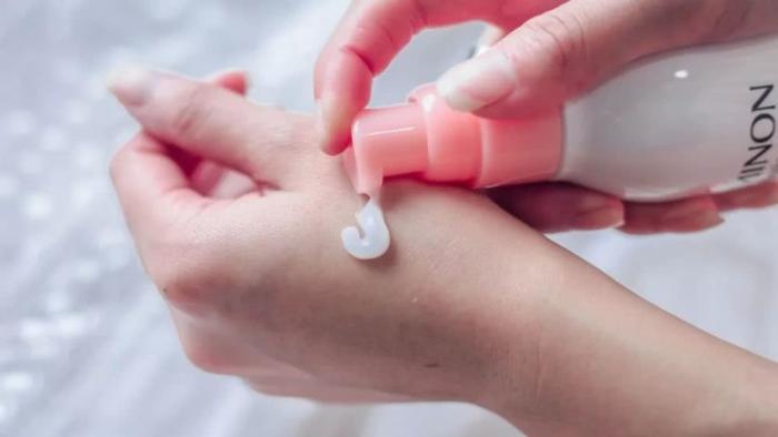 比较温和的护肤品牌子推荐,十大最不建议买护肤国货品牌