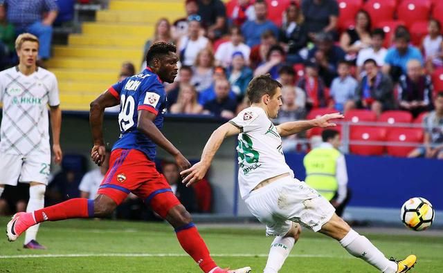 英超狼队球员为kpl总决赛助威,英超狼队赞助