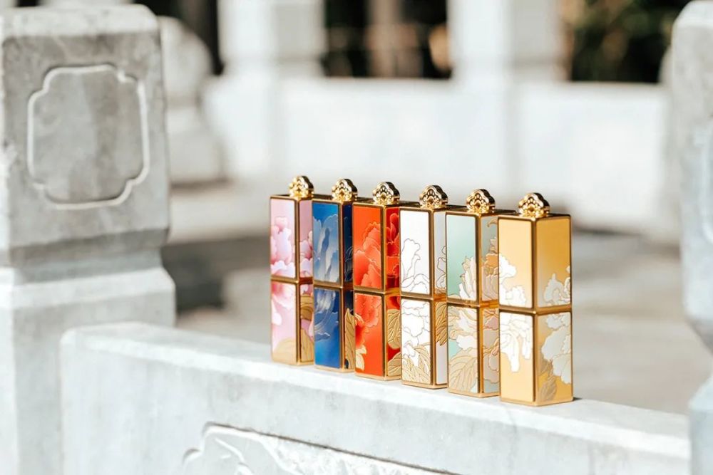 色彩主义三色祥云故宫口红,故宫口红最新