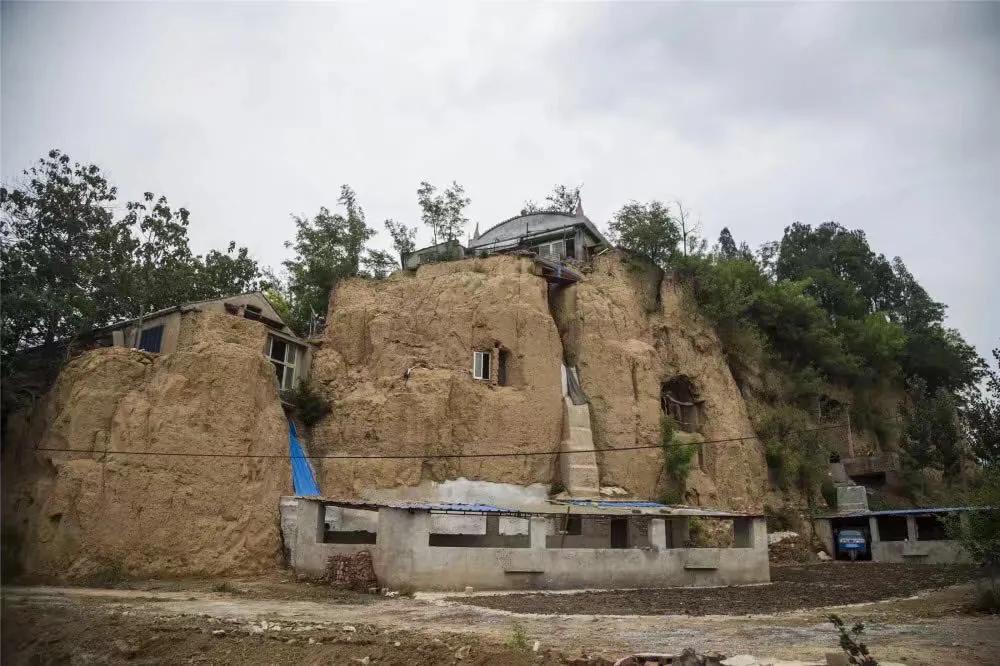 人在困境中该怎么办,如果陷入困境感到焦虑怎么办