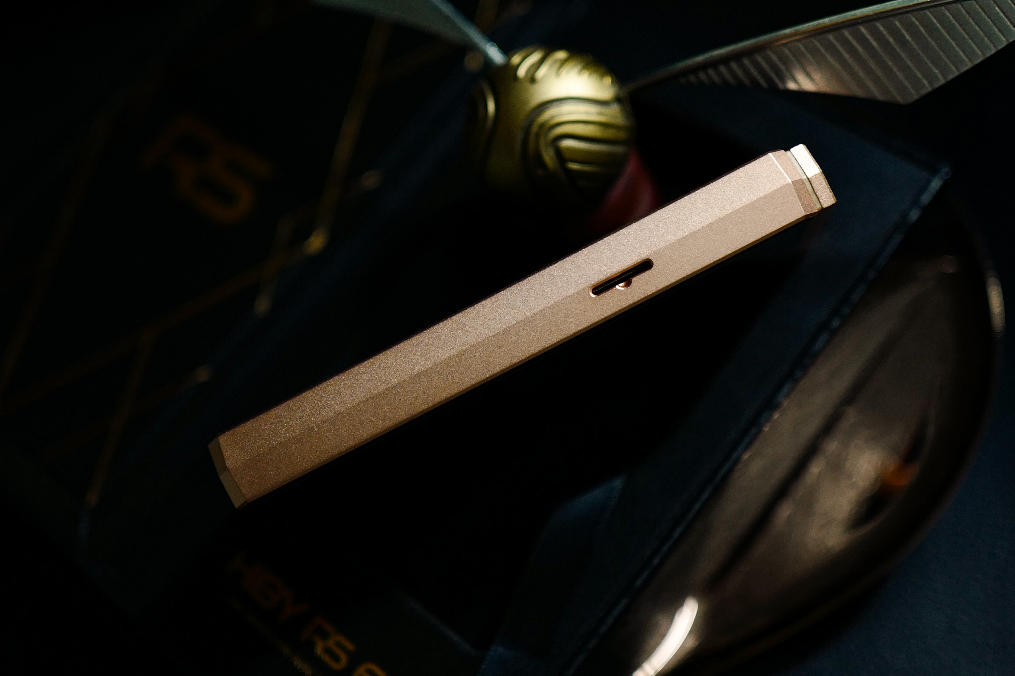 便携播放器海贝rs6跟山灵m6对比,海贝hibyrs6播放器测评