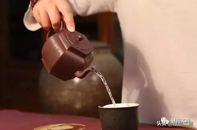 正宗紫砂壶价格大概是多少,华凤祥紫砂壶目前市场价格如何