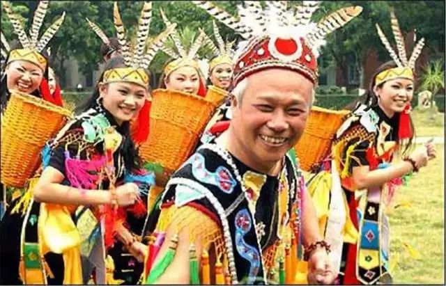 满族为什么不吃马和狗,藏族为什么不吃狗不吃鱼