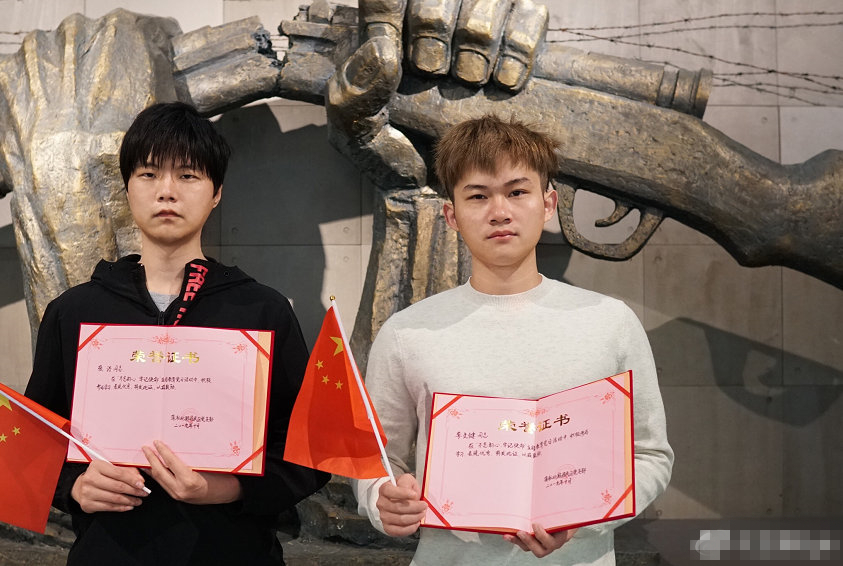 鍚冮浮鐏湼鐩存挱,鐏湼鐩存挱鍚冮浮