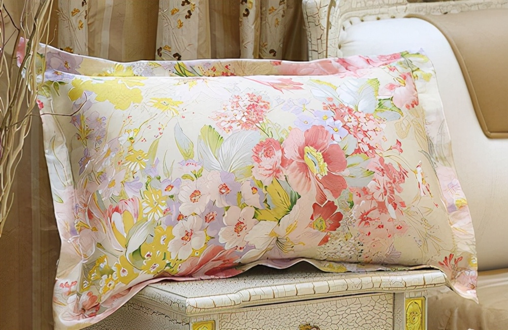 为什么男人用的毛巾枕头都会发黄,男生枕头油油的怎么洗