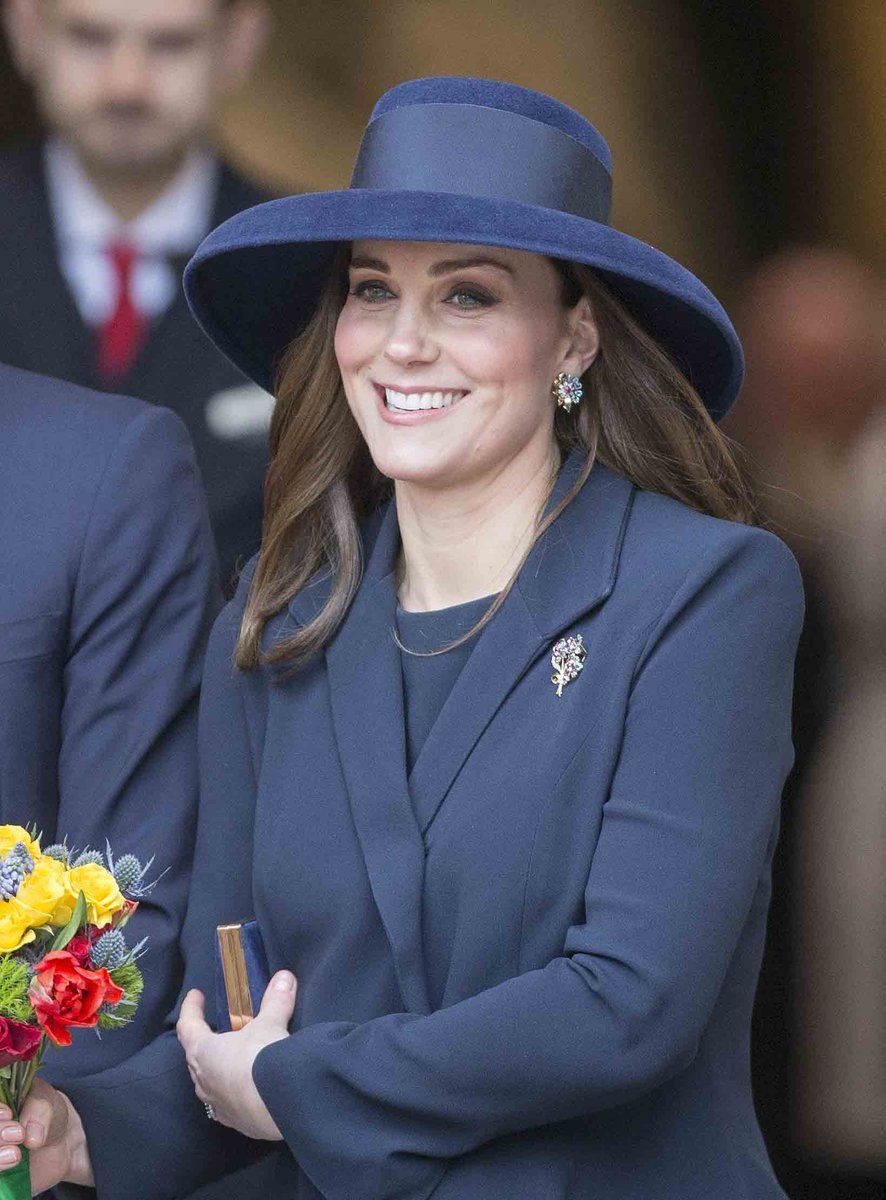 凯特王妃的英伦风帽子,凯特王妃戴礼帽的照片