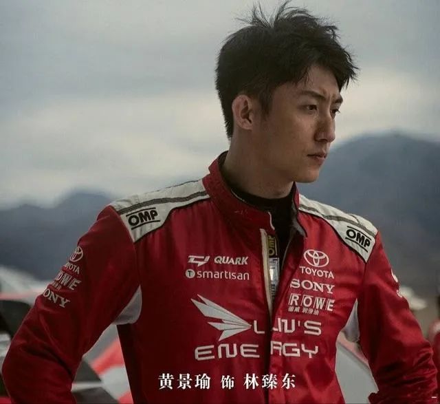 飞驰人生中沈腾最终活下来了吗,飞驰人生第一部结尾沈腾在医院