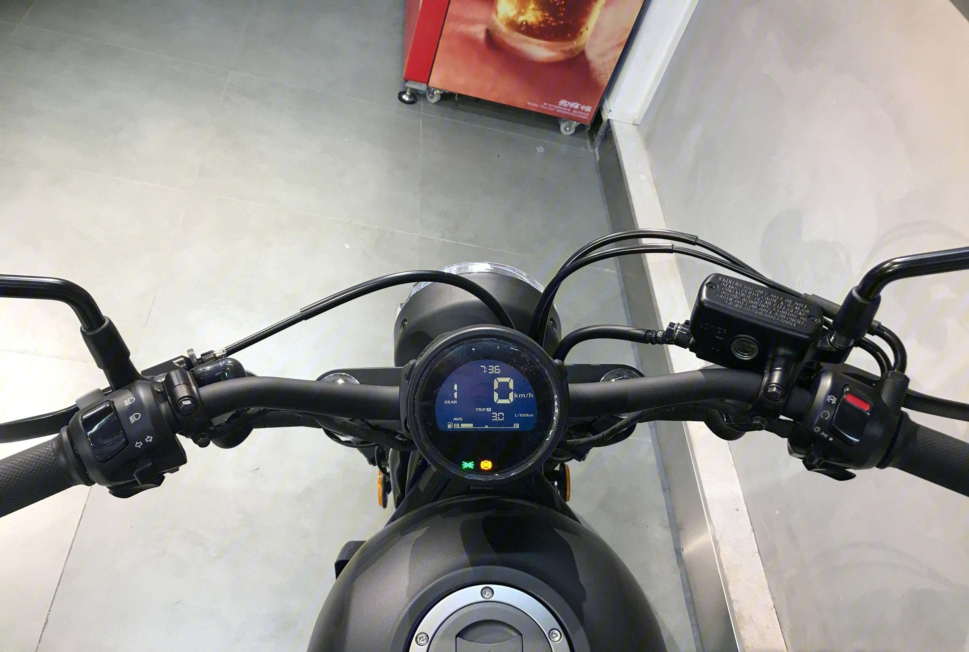 新大洲本田cm300巡航车,hondacm300用车感受