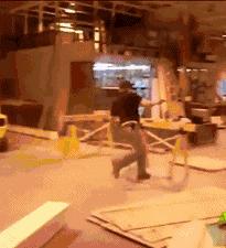 狗子搞笑gif,足球搞笑gif动图