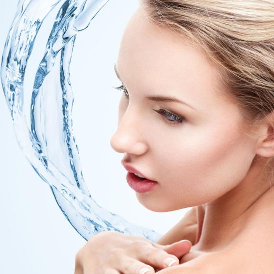 化妆为什么步骤正确还卡粉,为什么冬天化妆容易卡粉不服帖