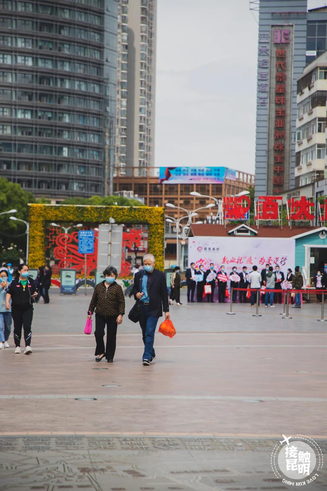 南屏街是市中心吗,昆明南屏街是市中心么