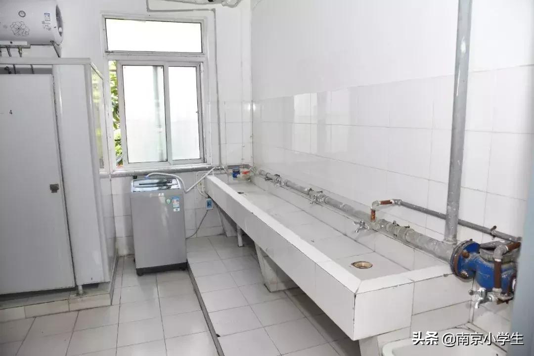 南京各大学宿舍楼,南京市前十高中最好的宿舍