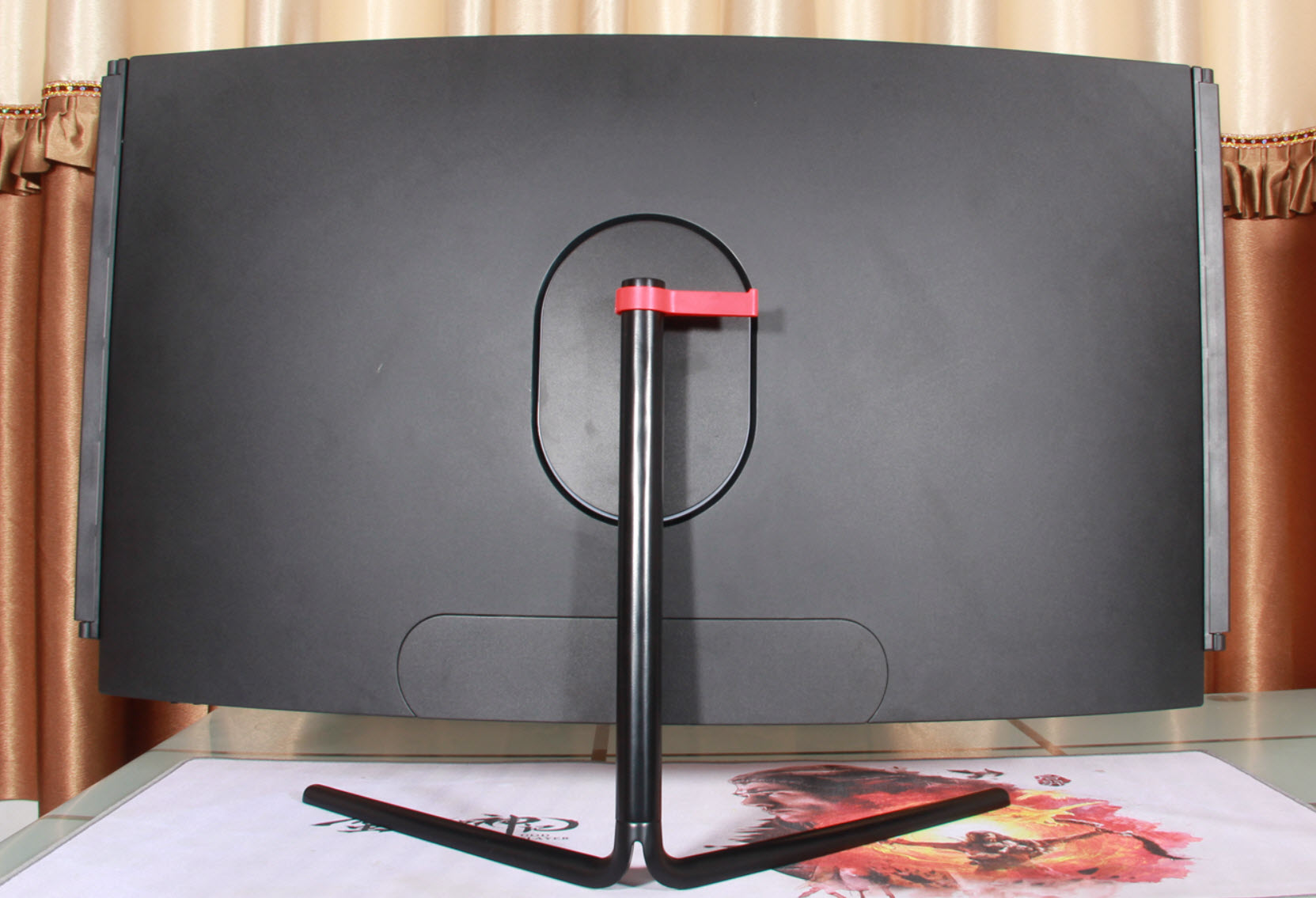 大屏遇上蓝蜘蛛,Spyder5Pro实测游戏悍将大屏电竞显示器电竞