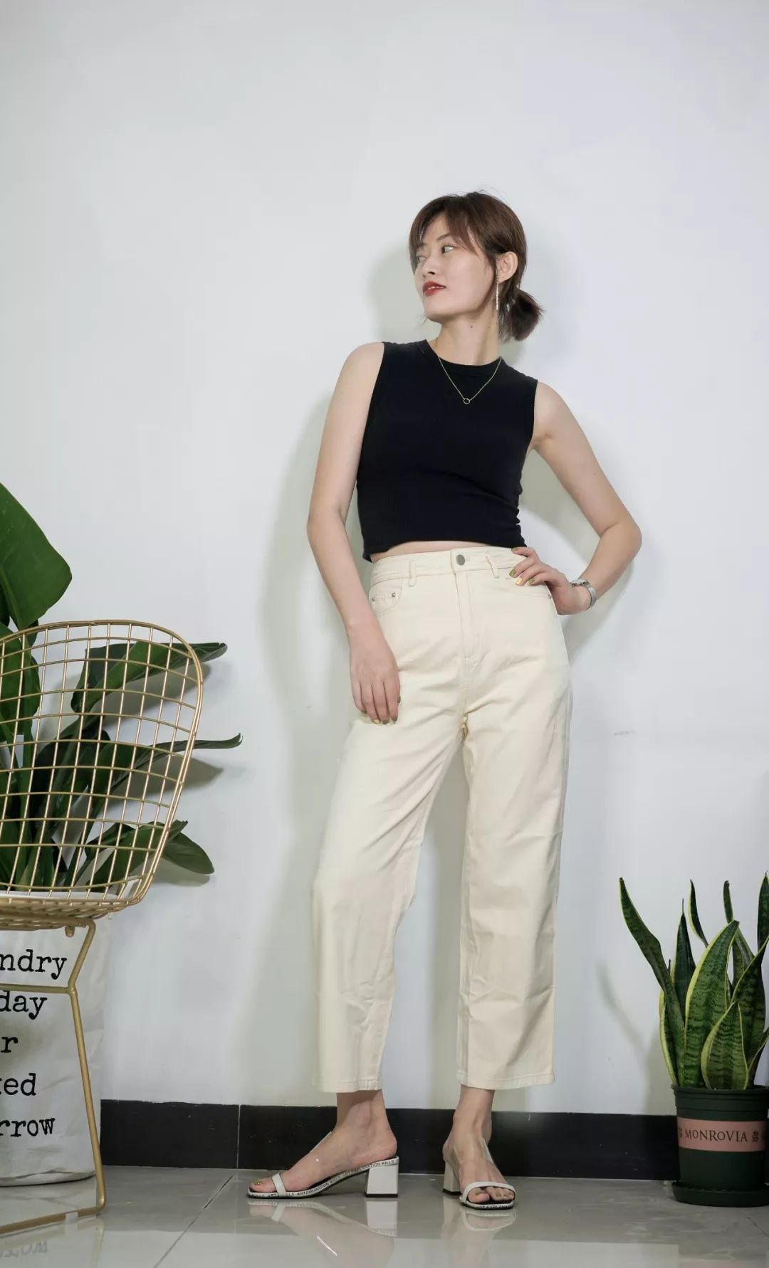 我试了九条白色牛仔裤，这四条太太太好穿了！