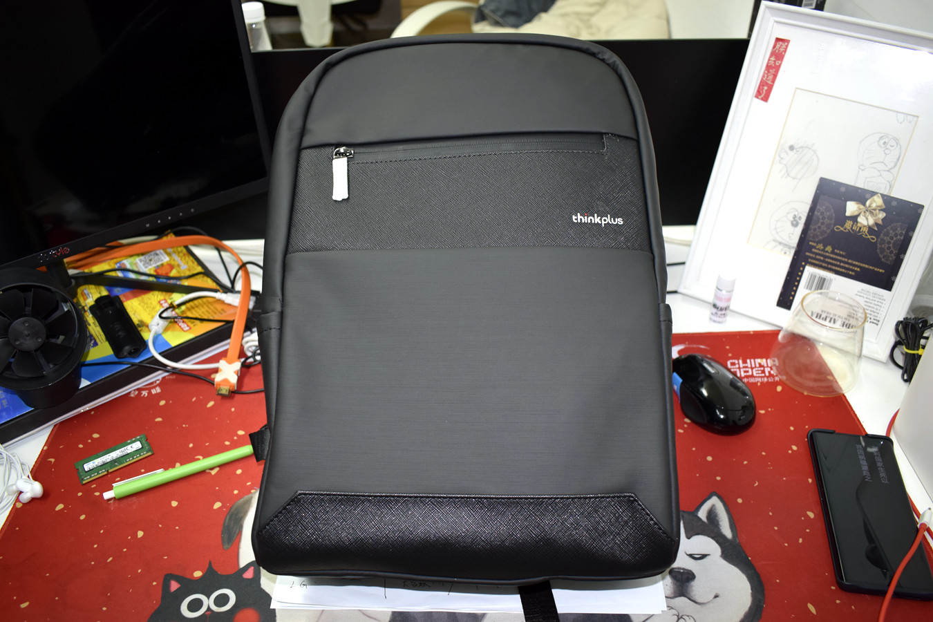 thinkplus时尚几何双肩包,thinkplus双肩包4x40