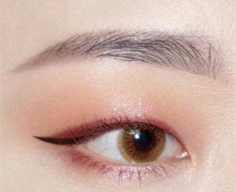 手把手教你学化妆眼妆怎么画,手把手教你画韩式眼妆