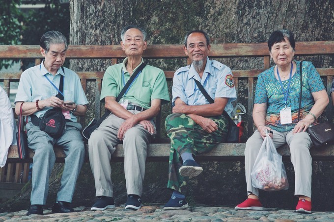 心中有桃花源何处都是山水间,心中若有桃花源何处是水云间
