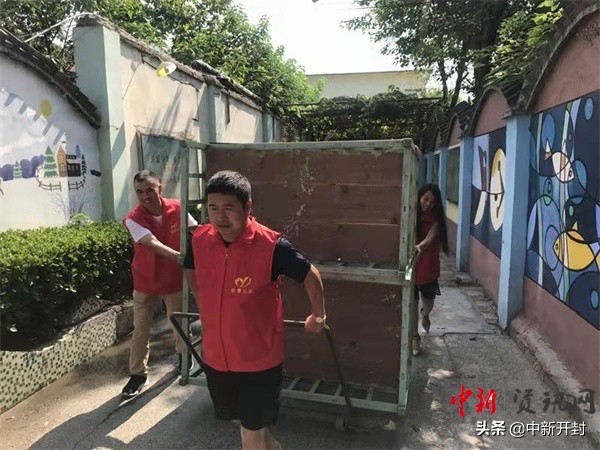 爱源公益“牵线搭桥”幼儿床送给乡村幼儿园