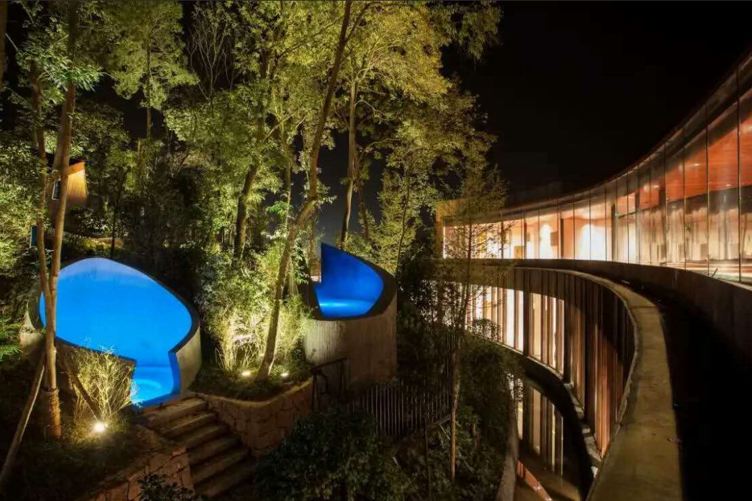 罗浮山清水湖民宿订房,全家出游避暑