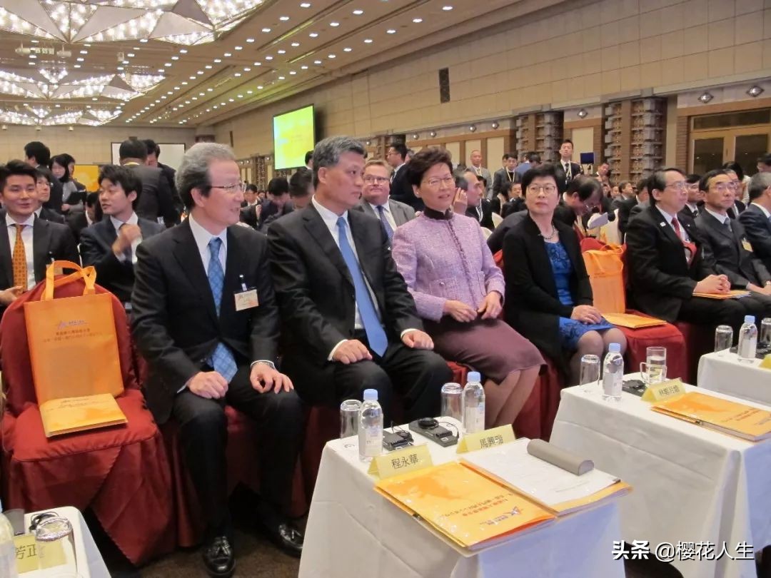 中国“粤港澳大湾区”三地政府联合推介会在东京闭幕