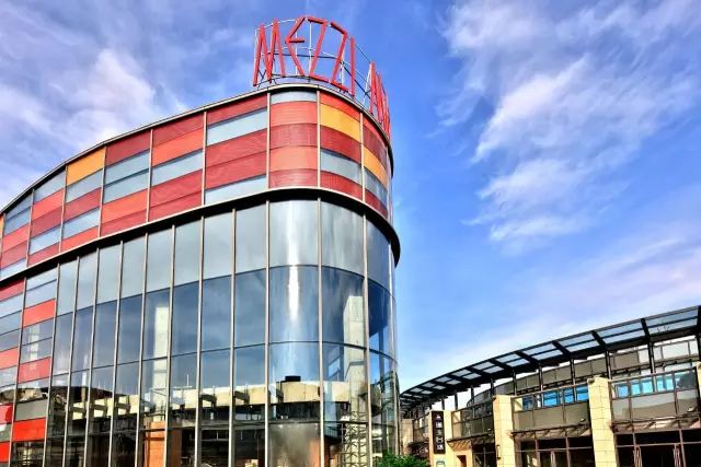 收藏!本期我们精选长沙14家宝藏书店推荐给你~