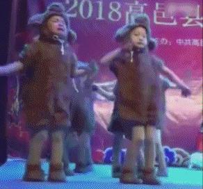 奇葩新闻大全爆笑合集,各种奇葩新闻笑死人