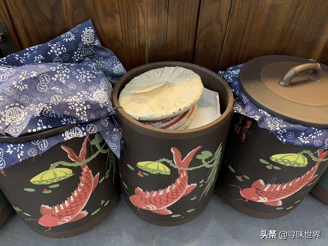 普洱茶有霉味怎么清除,陈年普洱茶有霉味怎么解决