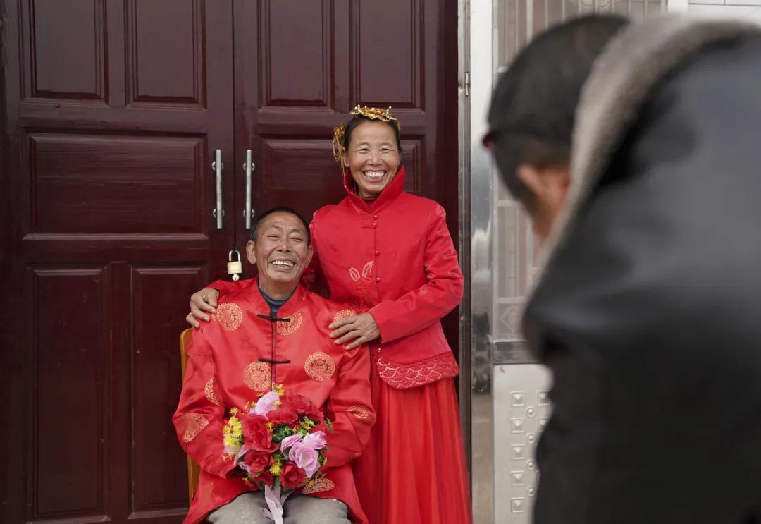 脱贫攻坚贡献彪炳史册,彪炳史册的脱贫攻坚疫情防控