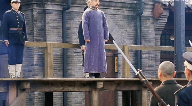 拿下3个第一，主演拍到生理承受极限，这样的电影，就该火向全国