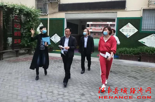 商丘市梁园区民主路第三小学迎接市义务教育均衡发展复核检查