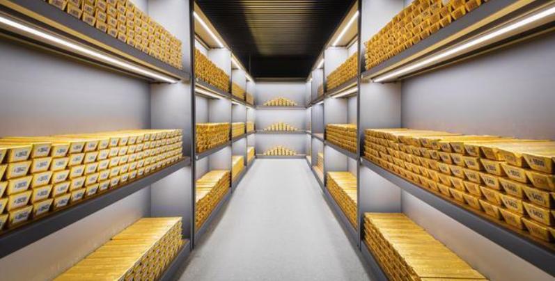 美国储备8000吨黄金值多少钱,美国有大量的黄金么