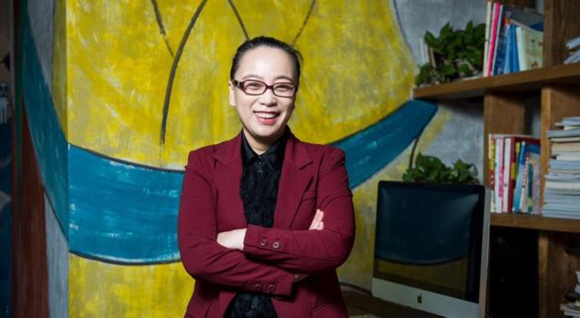 旅行箱告诉你一个秘密,旅行箱的轮子是怎么上的