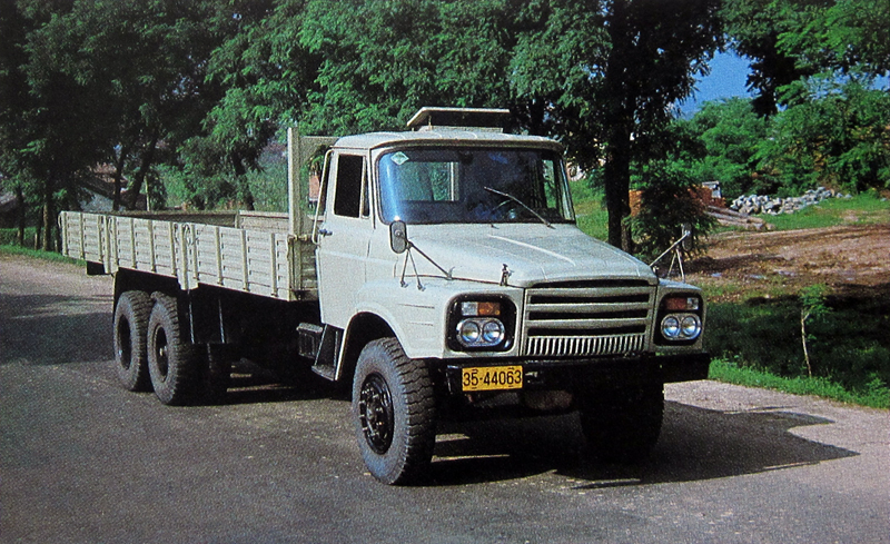 黄海汽车曾经的辉煌,2009款丹东黄海客车