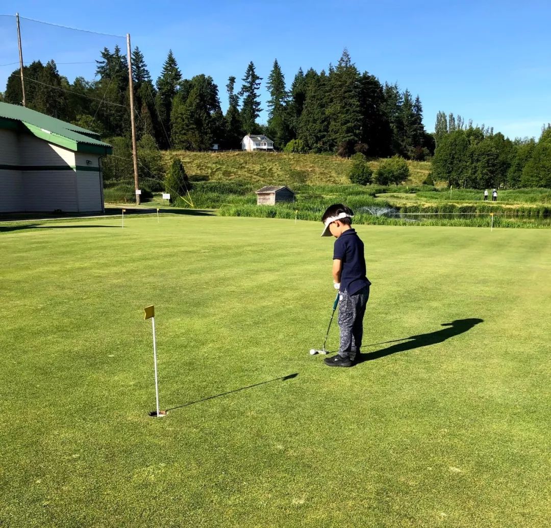 在北京生活20年后，没做成海淀家长，我去做了一名温哥华家长...