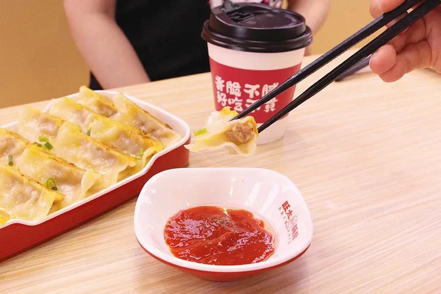 杭州正宗锅贴哪家好吃,上海好吃的锅贴店排名