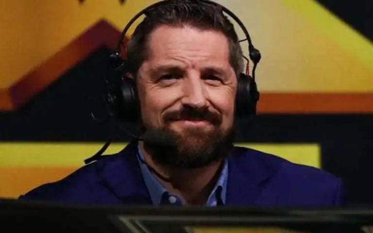 布洛克莱斯纳解除合同,wwe雷尔父子联手暴打布洛克莱斯纳