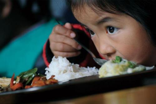 2022年标准你家孩子身高达标了吗,六岁女孩身高体重标准一览表2020