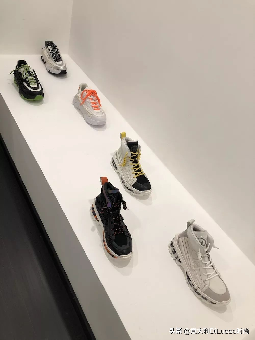 2020春夏男装周刘昊然,2023年米兰时装周