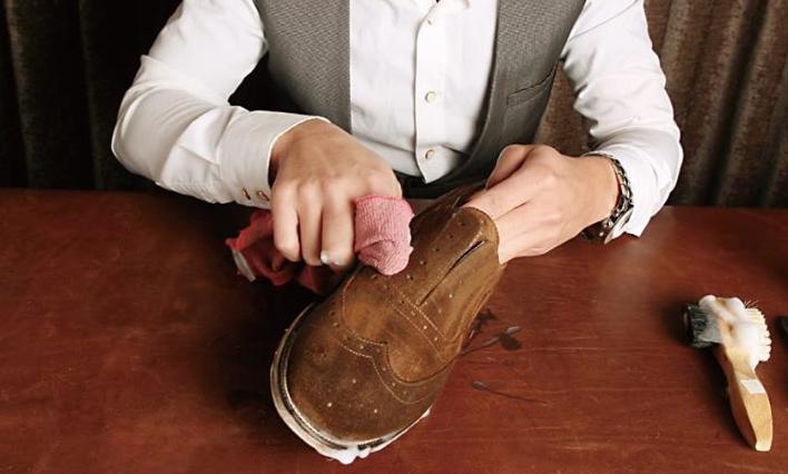 皮鞋保养教程大全,皮鞋护理保养知识教程