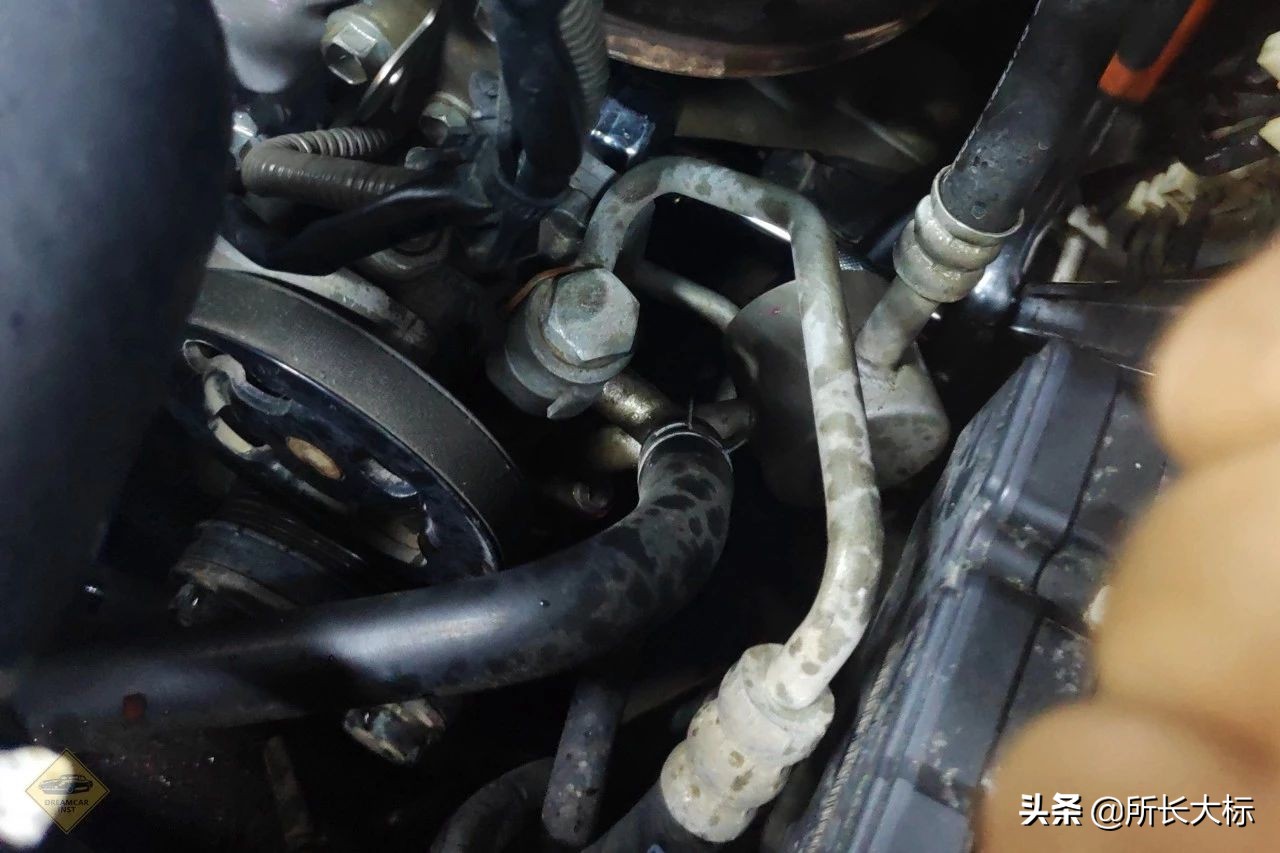 铃木维特拉整备重量是多少,铃木维特拉自驾游越野视频