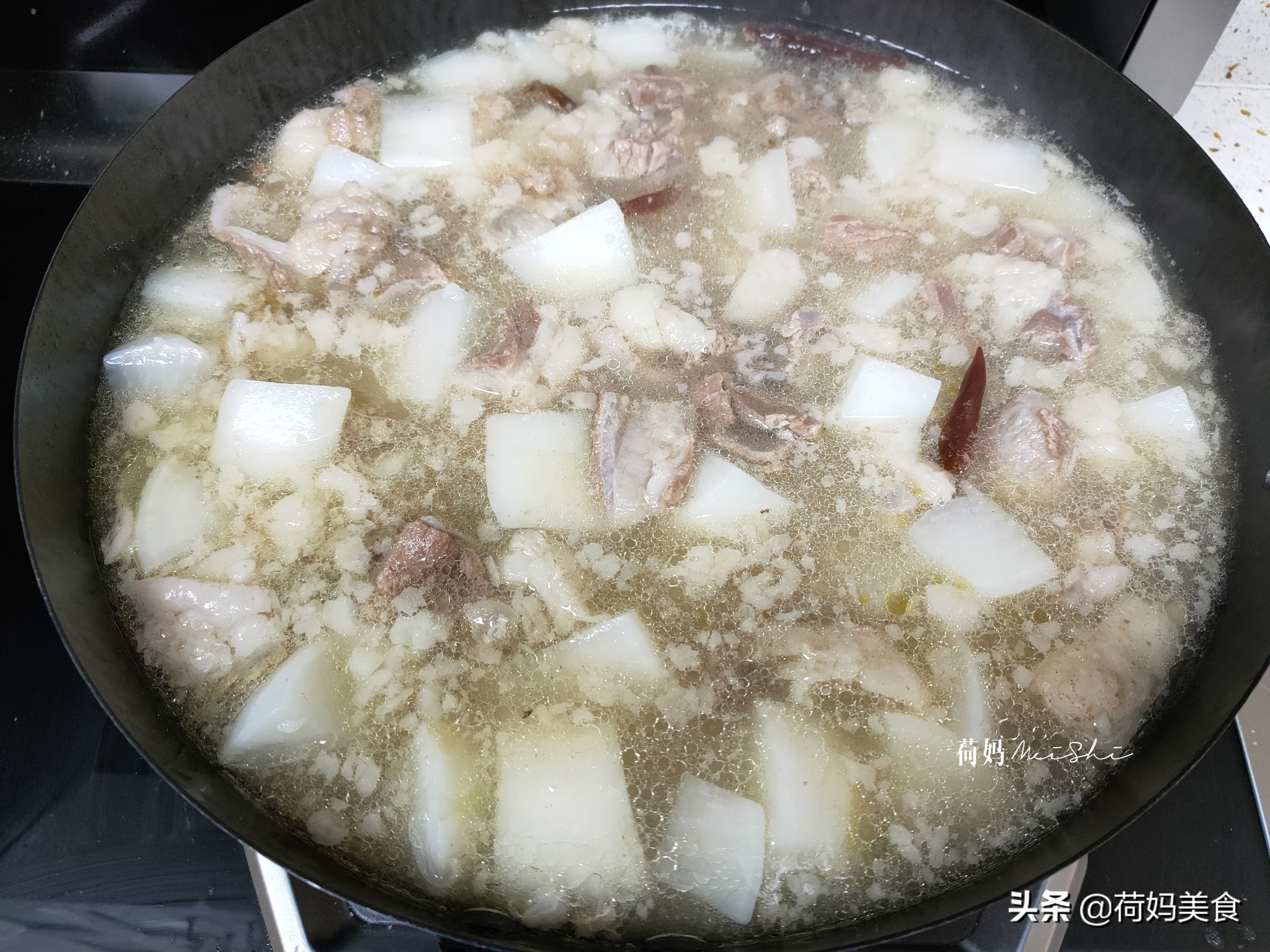 怎么炖牛肉让牛肉软烂,牛肉怎么做才能软烂入味不塞牙呢