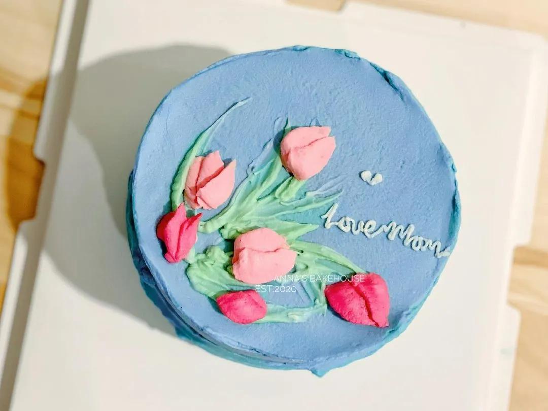 简单款式的母亲节蛋糕图片,六种不同口味母亲节蛋糕