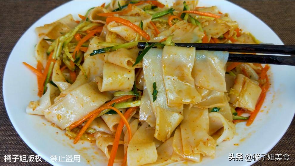 凉面的家常做法干面条,凉面的面条怎么煮商业做法