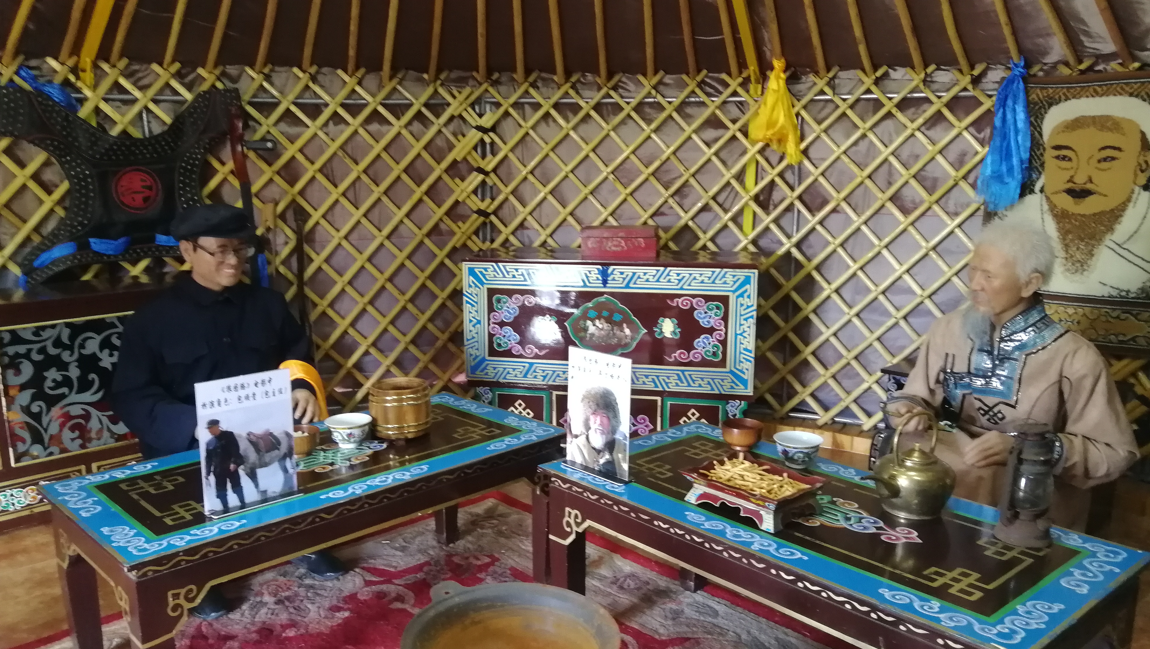 乌拉盖野狼谷狼图腾,狼图腾草原旅游