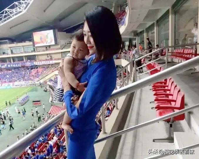 球员李建滨,李建滨宫小萌现状