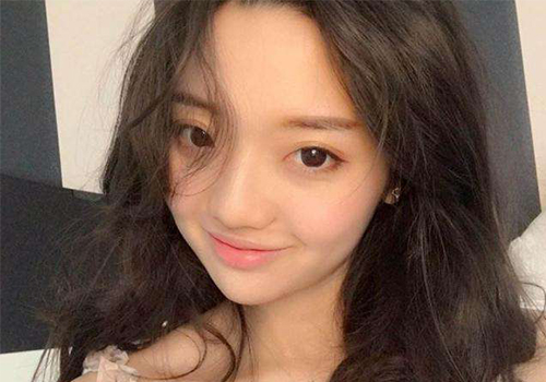 快乐星球的童星现在还在演艺圈吗,快乐星球中女童星长大后的照片