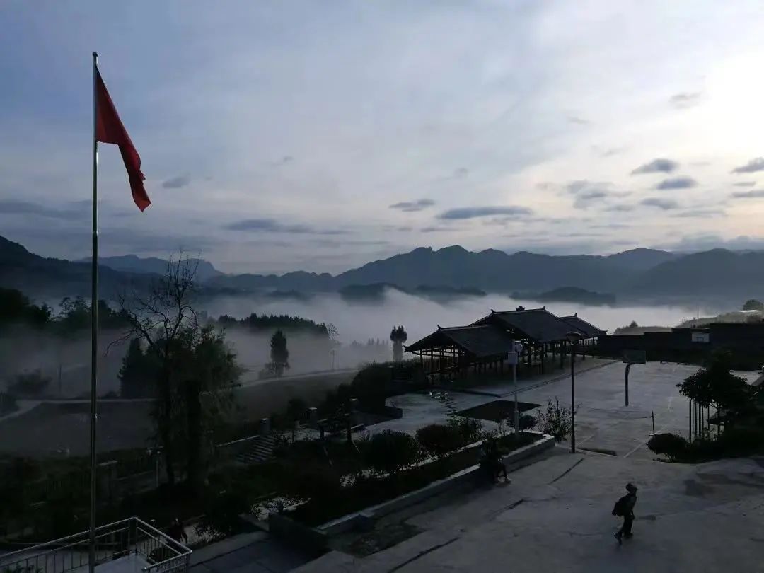 这所大山里的未来学校，破解了我们对于教育创新的认识误区