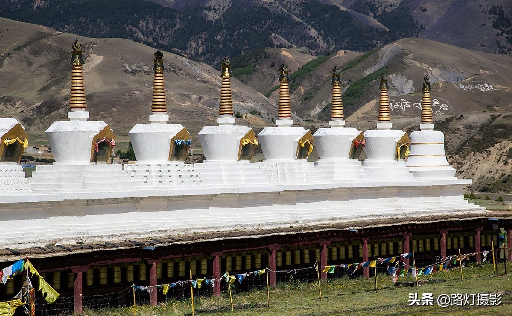 你见过凌晨四点钟的布达拉宫吗,布达拉宫是在四川甘孜吗